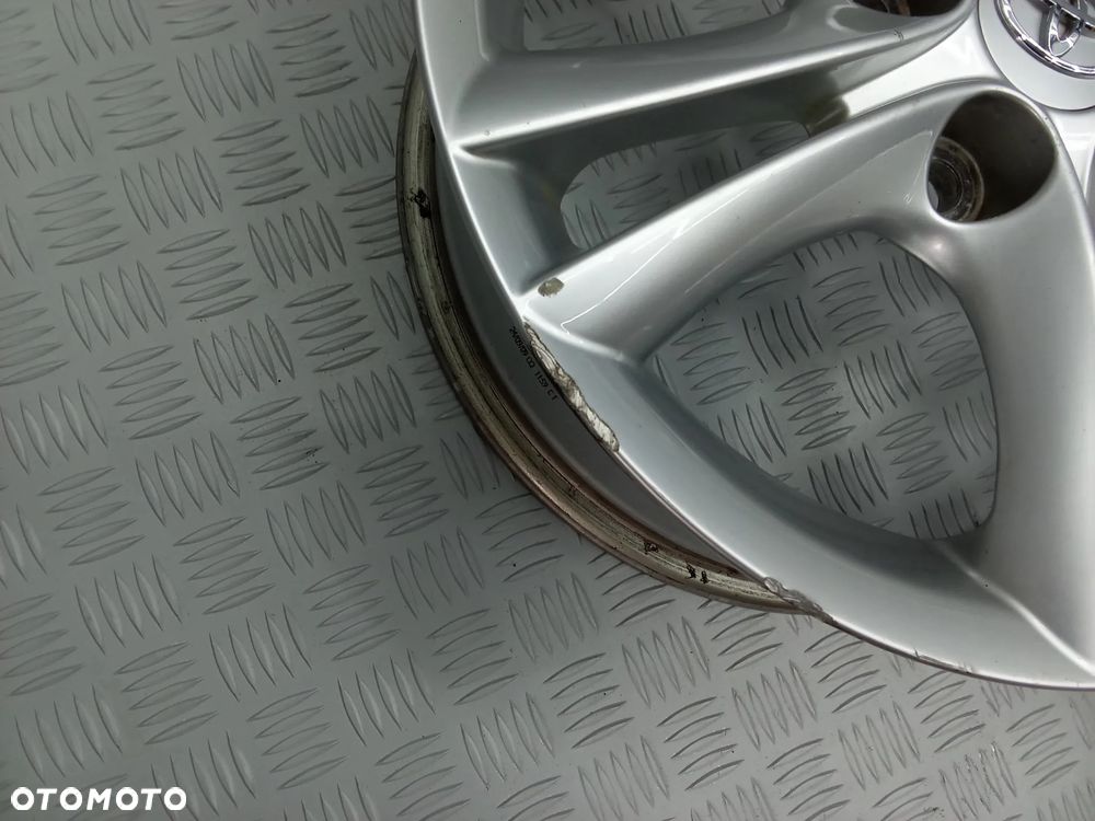 Felgi Toyota Auris Corolla Avensis 6,5Jx16 et39 5x114,3 - 7