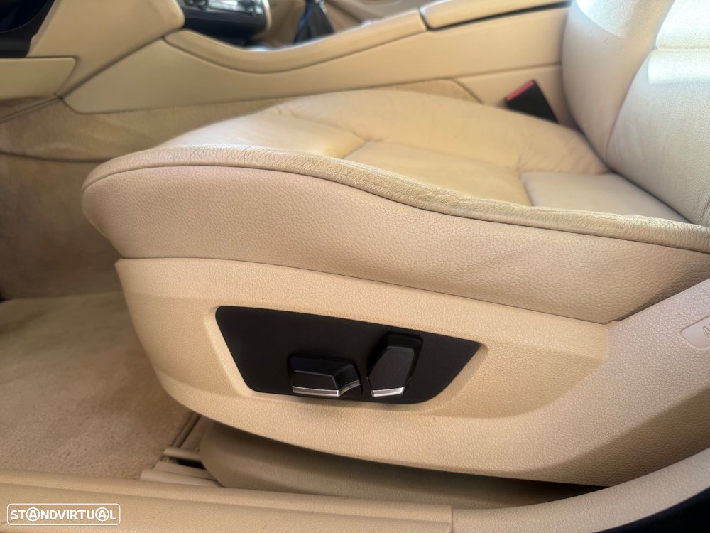 BMW 520 - 24