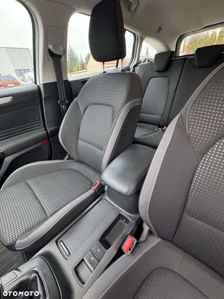 Ford Focus 1.0 EcoBoost Connected - 11