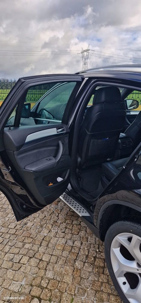 BMW X6 40 d xDrive - 25