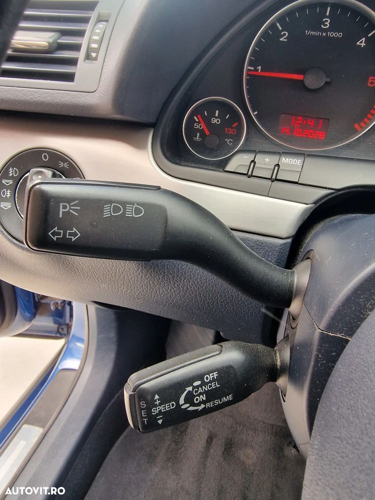 Audi A4 1.9 TDI Avant - 10