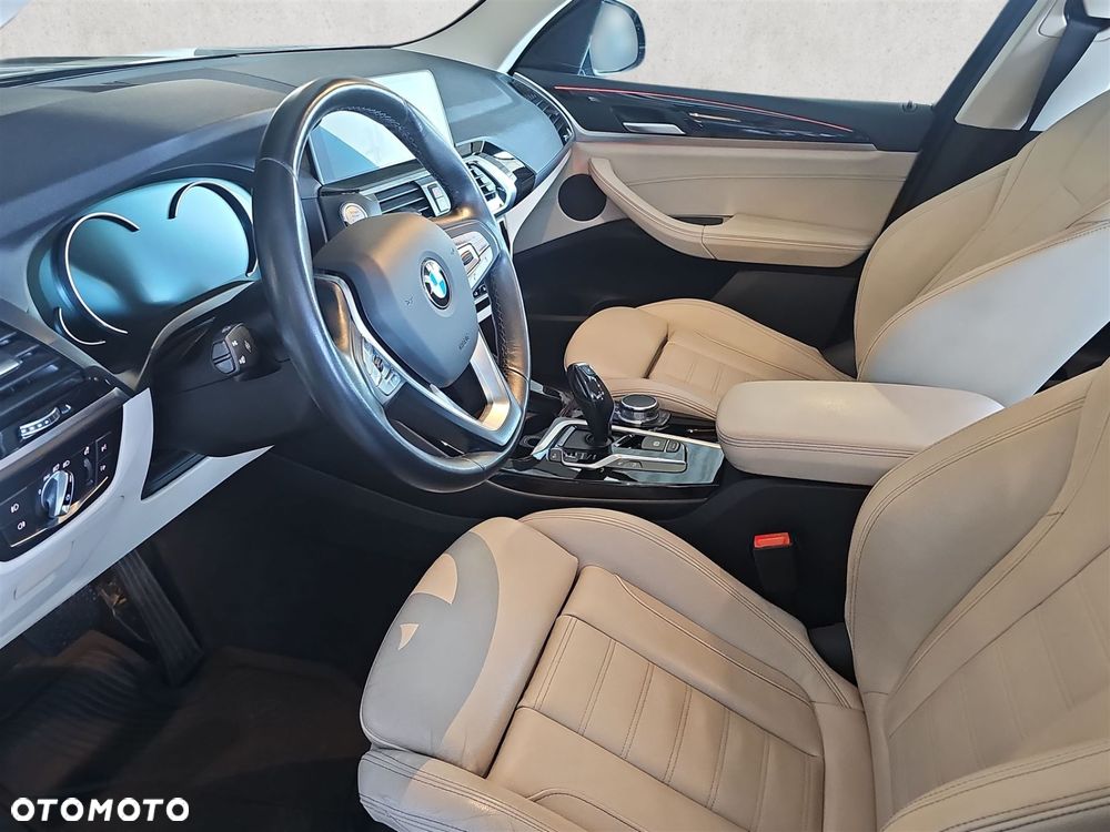 BMW X3 xDrive20d - 6