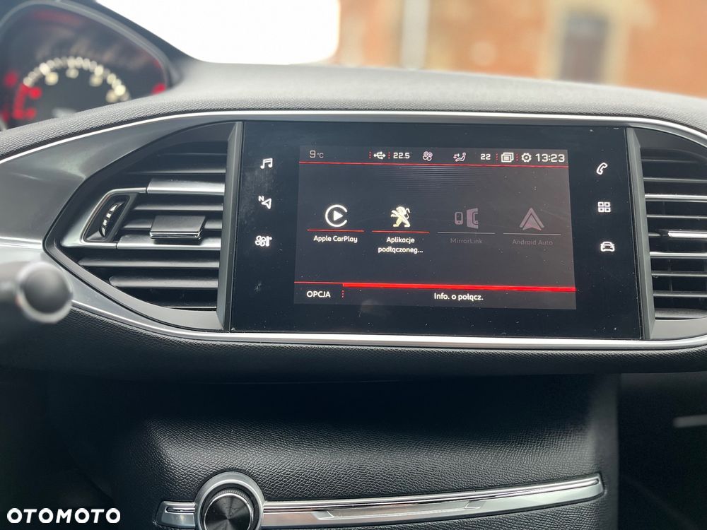 Peugeot 308 1.6 e-THP S&S GTi by Sport - 31