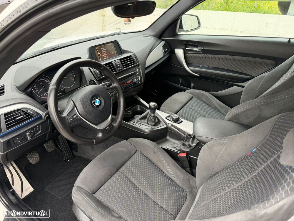 BMW 116 d Pack M - 4