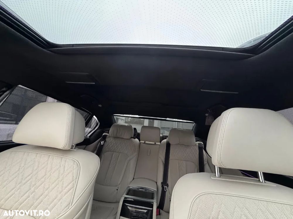 BMW Seria 7 740Ld xDrive - 26