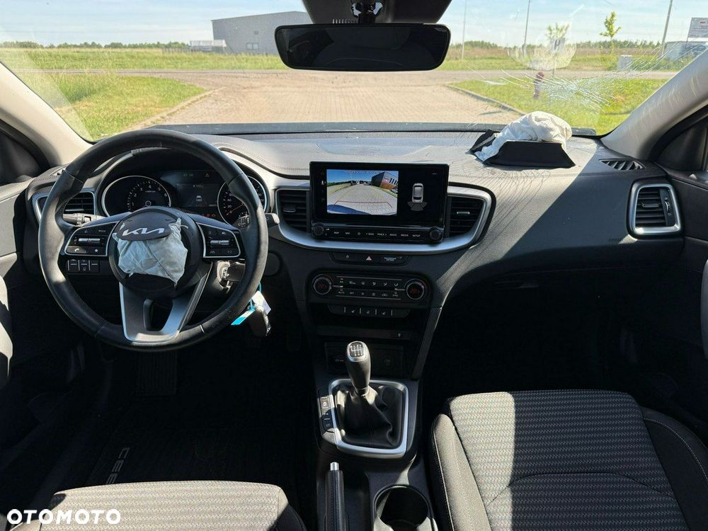 Kia Ceed 1.5 T-GDI Business Line - 20