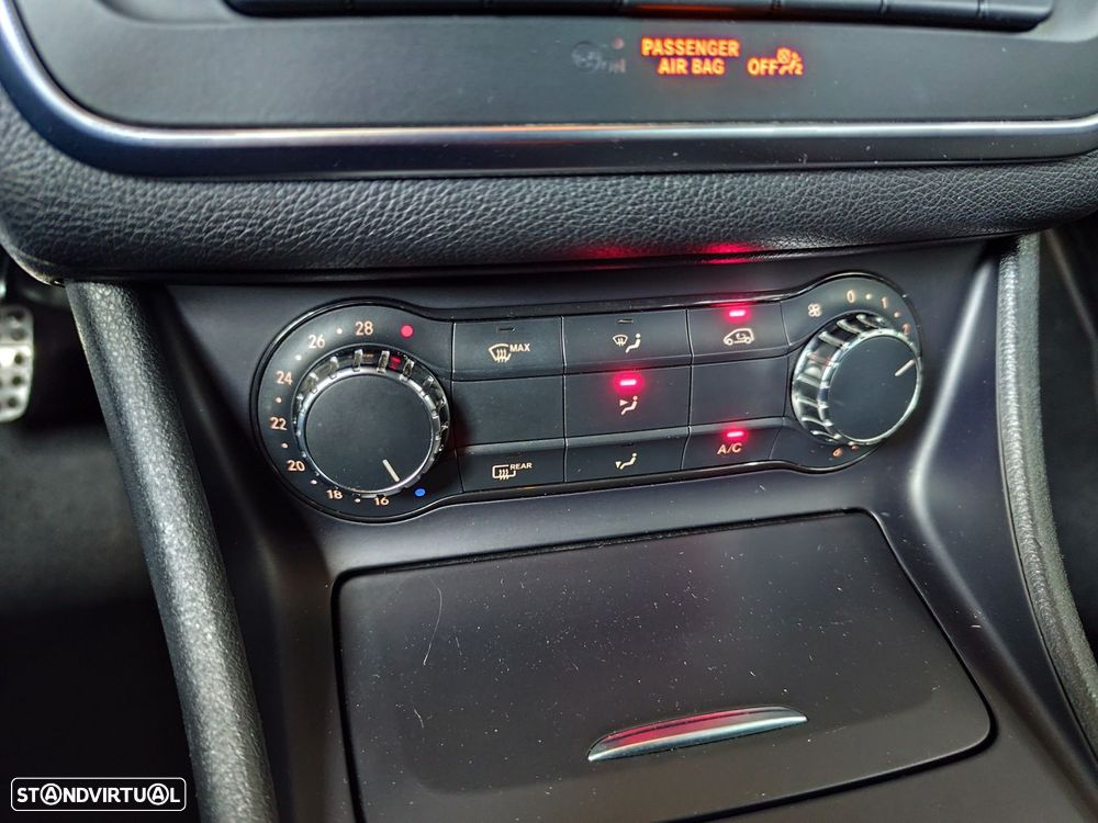 Mercedes-Benz CLA 200 - 23