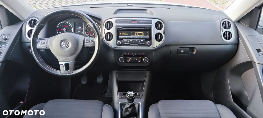 Volkswagen Tiguan 2.0 TDI DPF BlueMotion Technology Sport & Style - 14