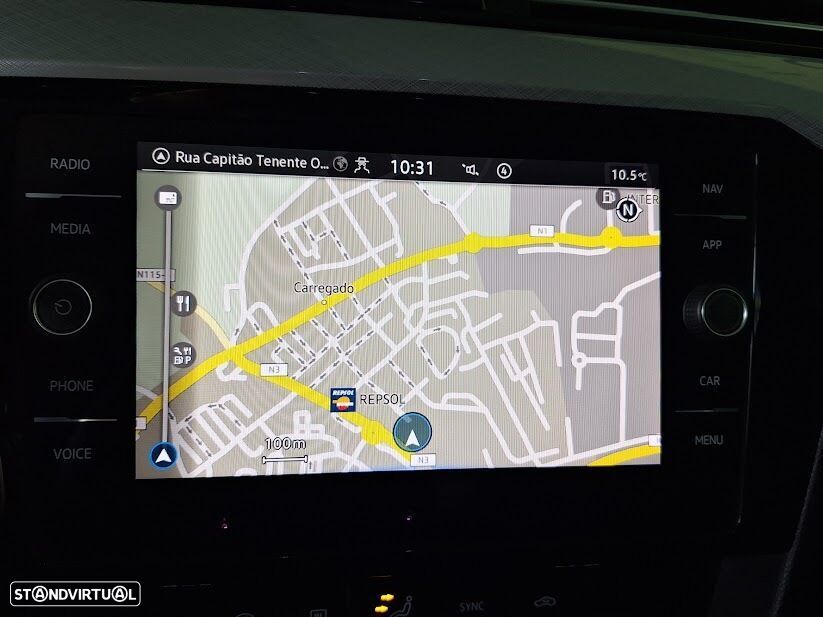 VW Passat Variant 2.0 TDi Business DSG - 20