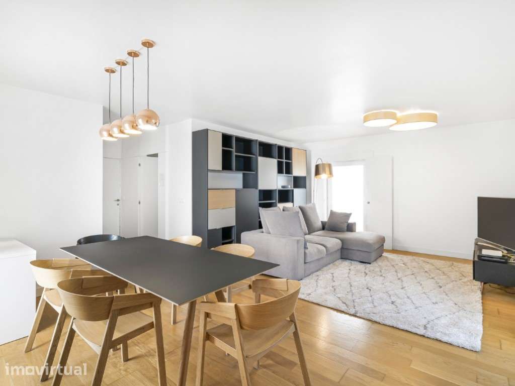 Apartamento T2 duplex junto ao Rio Tejo, em Lisboa - Grande imagem: 3/23