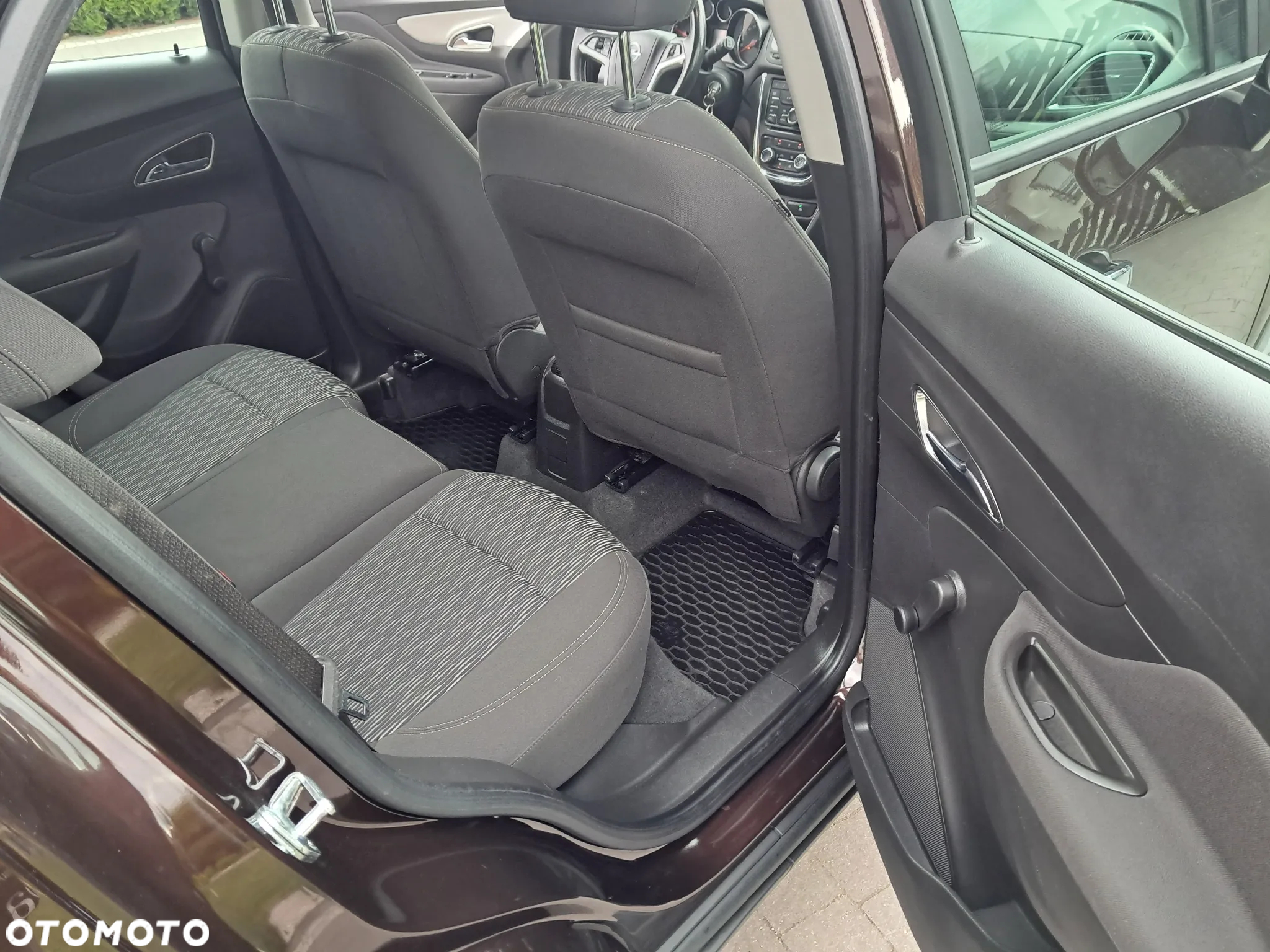 Opel Mokka 1.6 Active S&S - 12