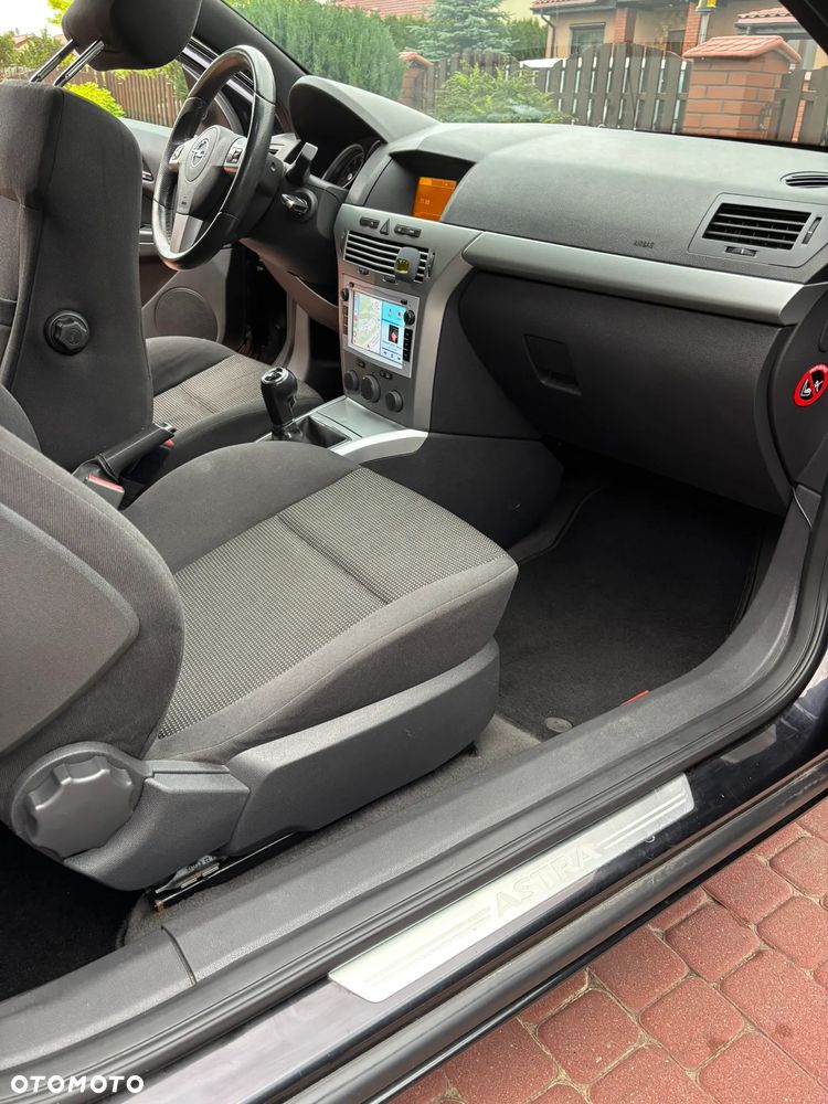 Opel Astra 1.6 - 5