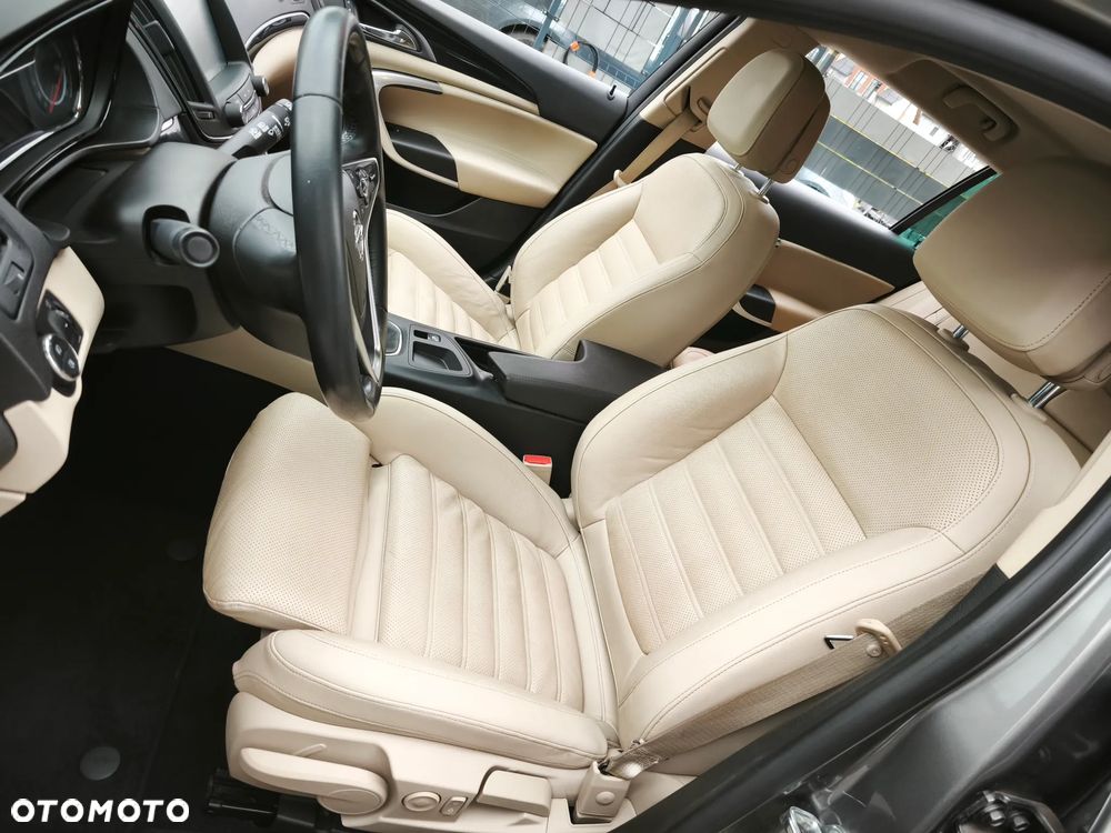Opel Insignia 1.4 T Executive S&S - 20