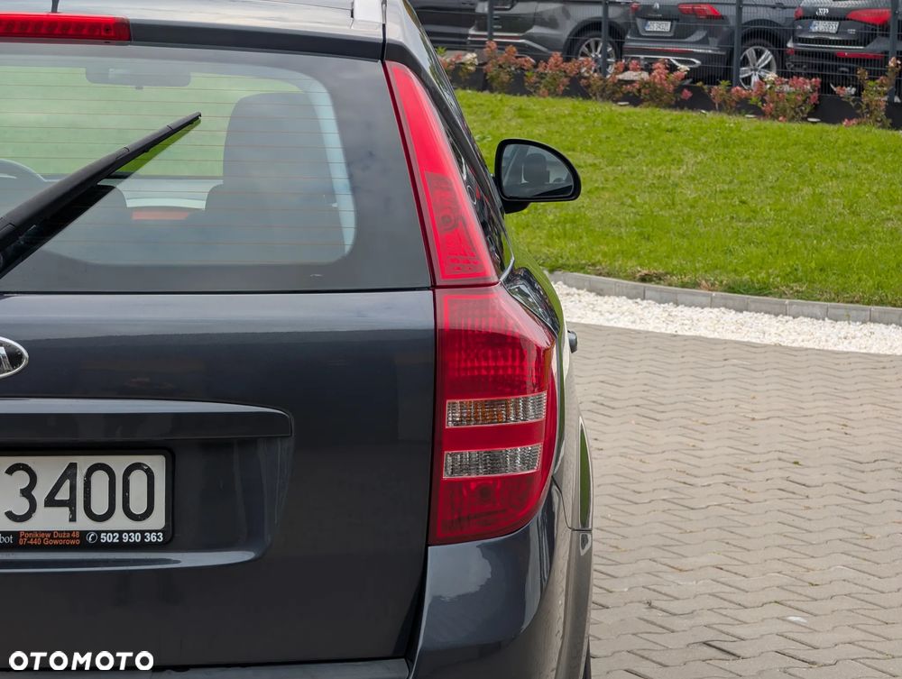 Kia Ceed - 15