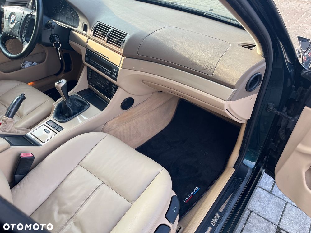 BMW Seria 5 528i - 2