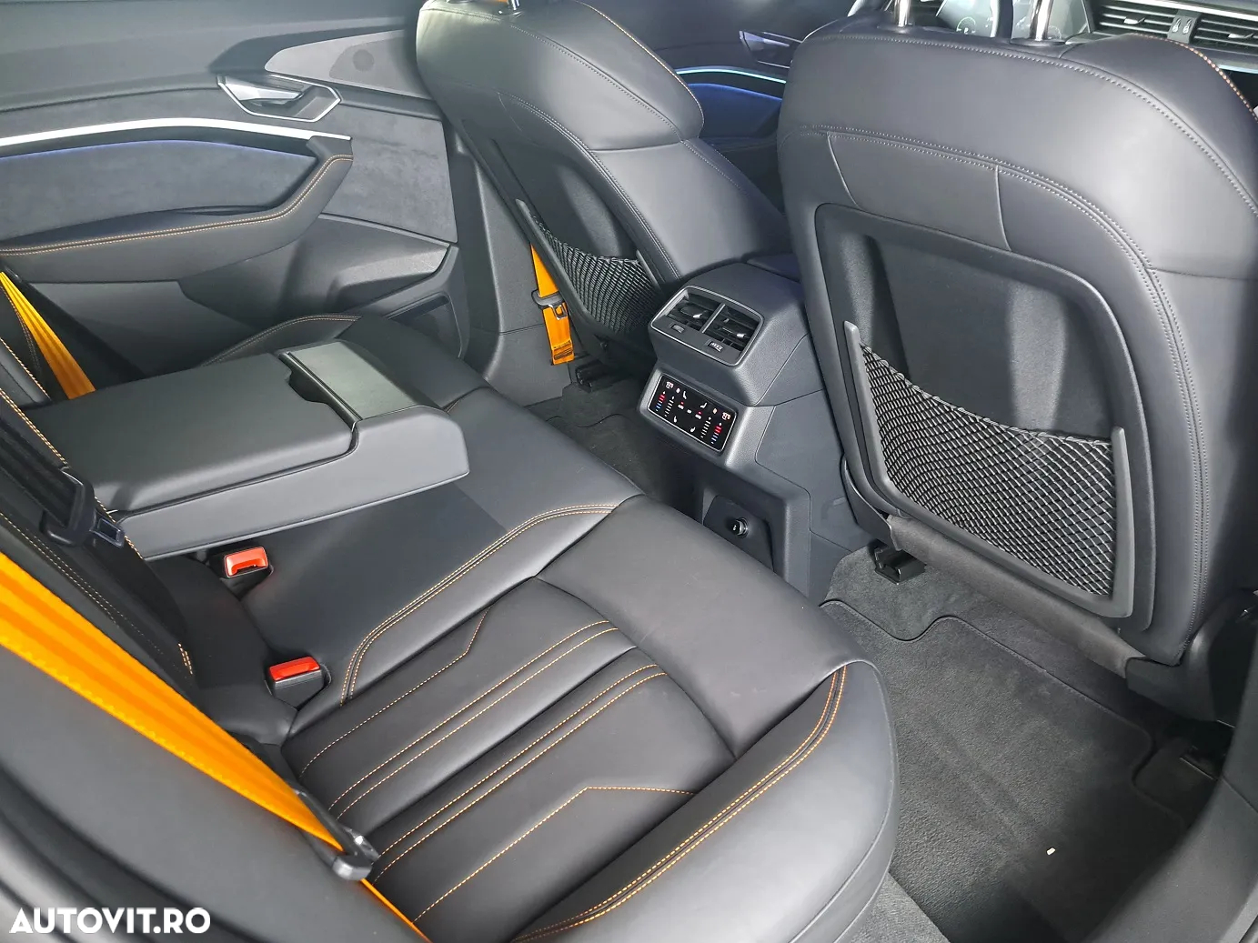 Audi e-tron quattro S - 24
