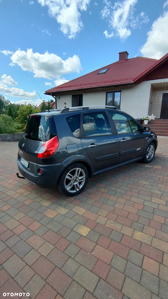 Renault Scenic 1.9 dCi FAP Conquest - 4