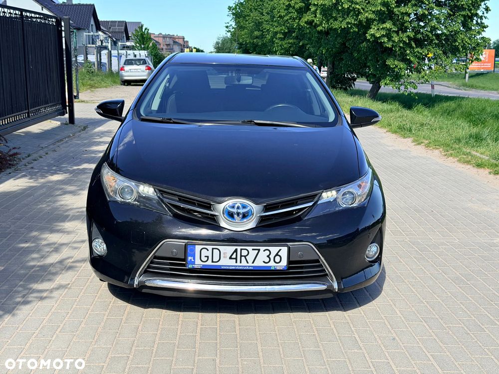 Toyota Auris 1.8 HSD Luna - 2
