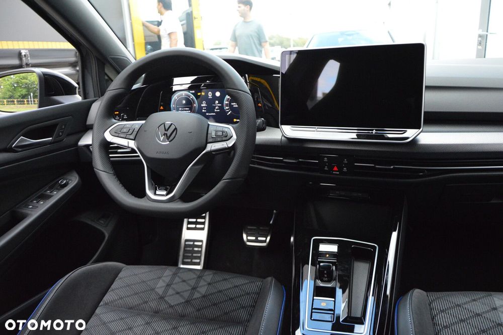 Volkswagen Golf - 20