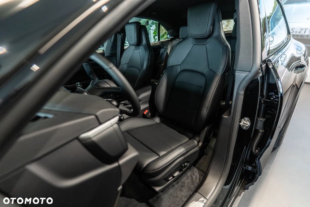 Porsche Macan - 12