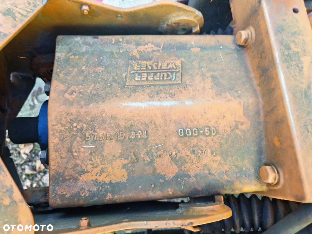 Piaskarka Schmidt Kupper Weiser 5m3 HAK Kubota - 13