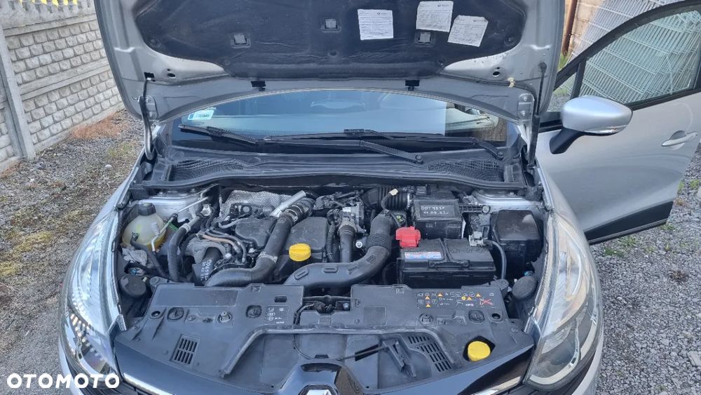 Renault Clio - 12
