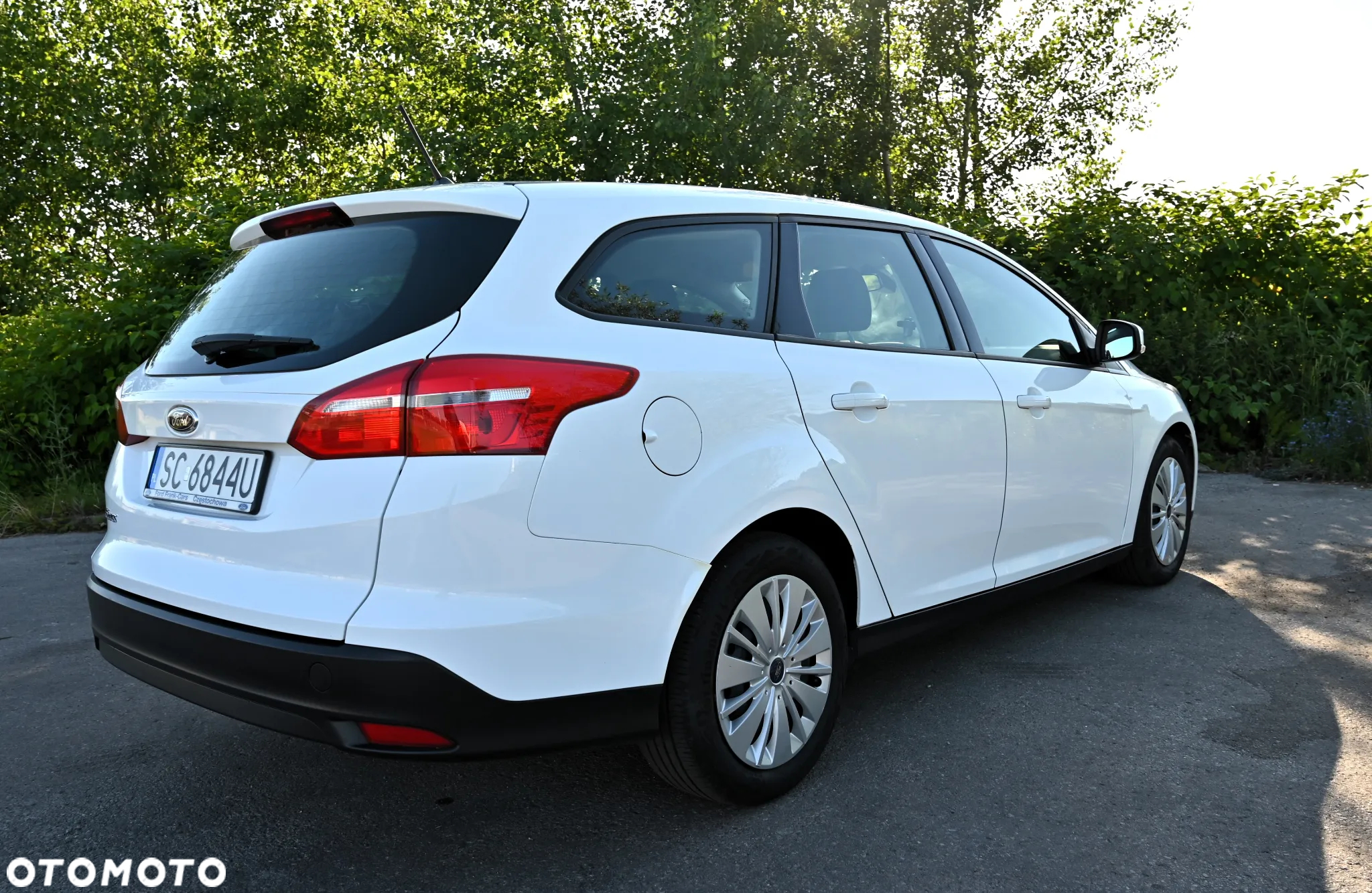 Ford Focus - 22