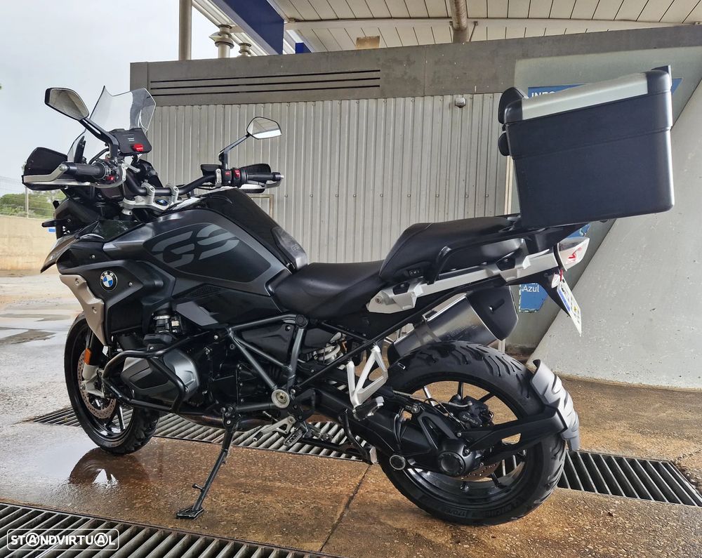 BMW R 1250 GS Triple Black - 4