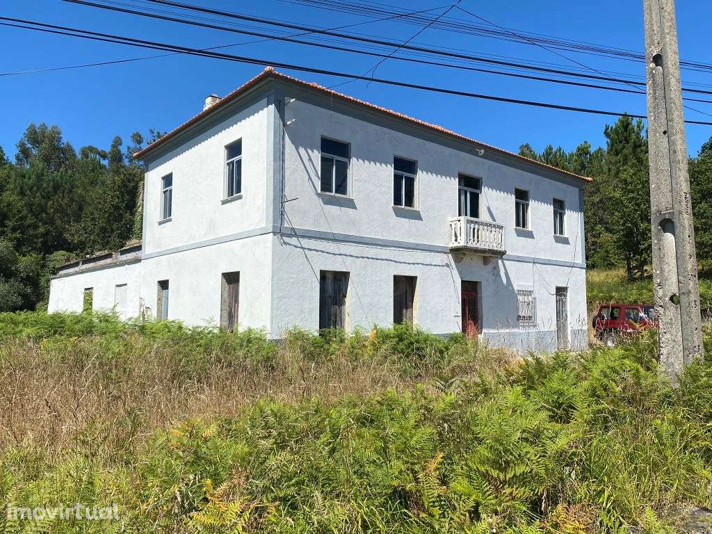 Casa antiga para recuperar - Grande imagem: 3/22