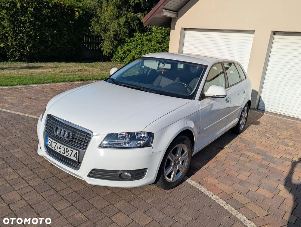 Audi A3 Sportback 1.6 Attraction - 10