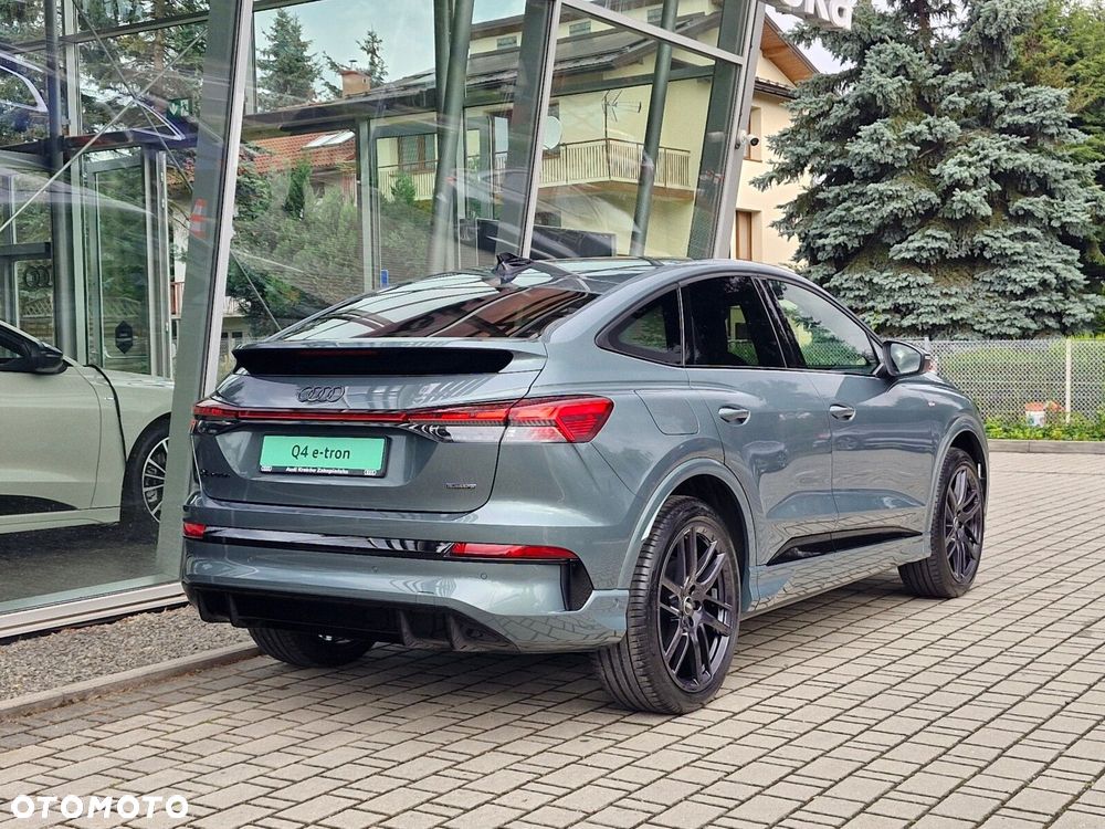 Audi Q4 Sportback e-tron - 10