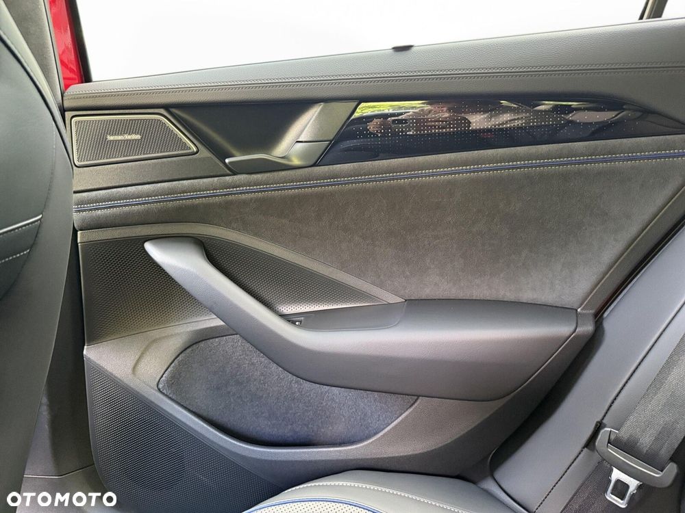 Volkswagen Passat Variant - 36