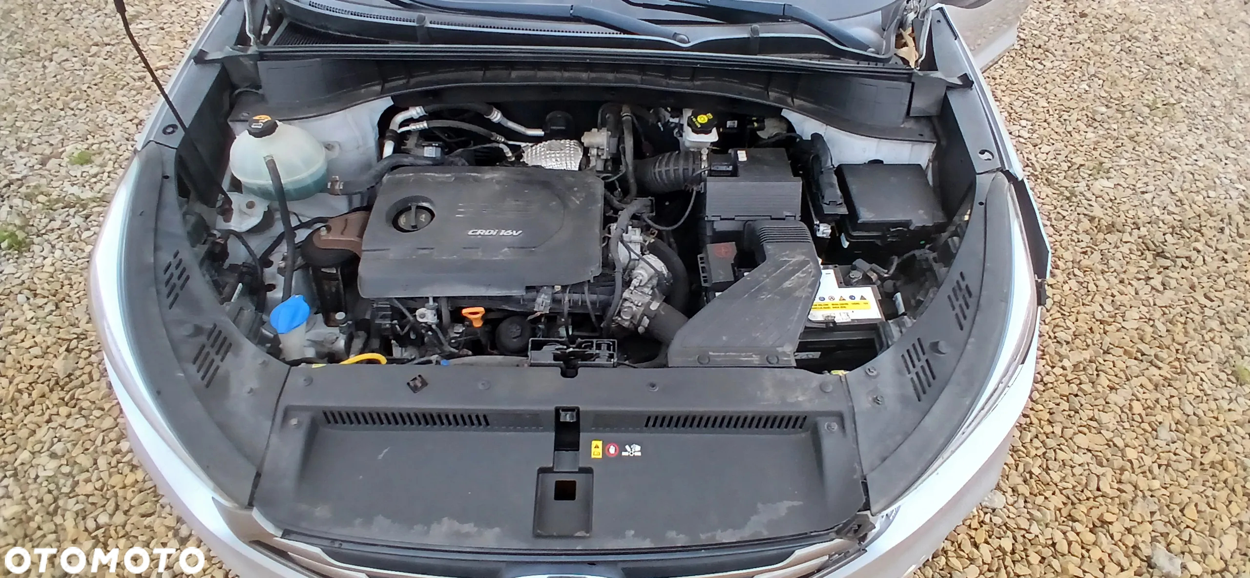 Hyundai Tucson 1.7 CRDI BlueDrive Comfort 2WD - 16