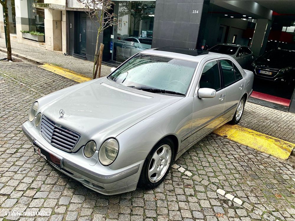 Mercedes-Benz E 220 - 2