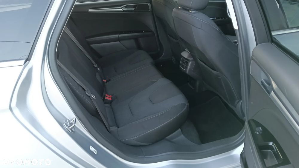 Ford Mondeo 2.0 TDCi STart-Stopp PowerShift-Aut Titanium - 19