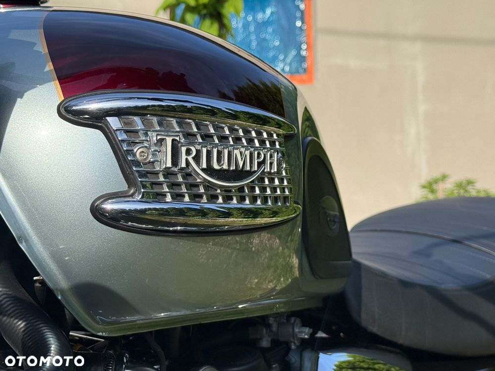Triumph Thunderbird - 18