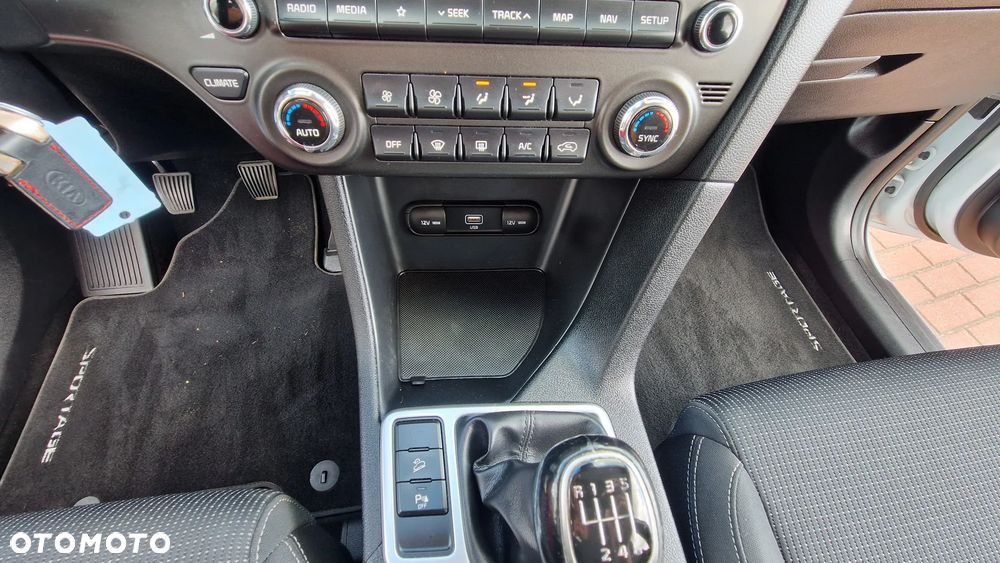 Kia Sportage 1.6 CRDI L 2WD - 23