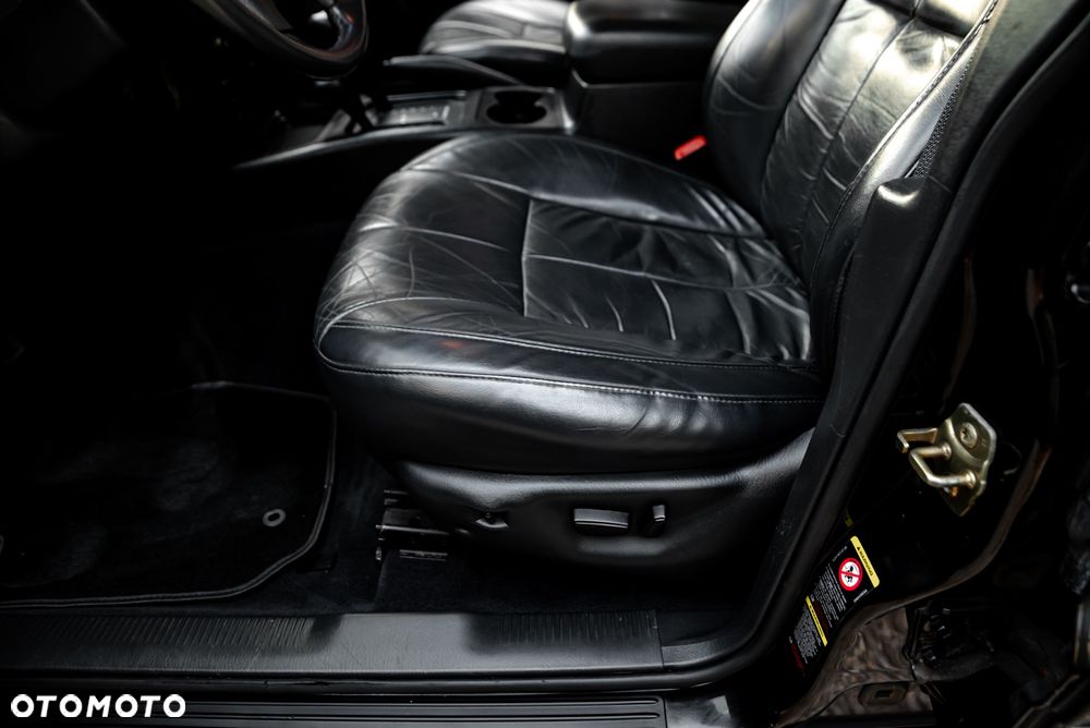 Jeep Grand Cherokee - 17