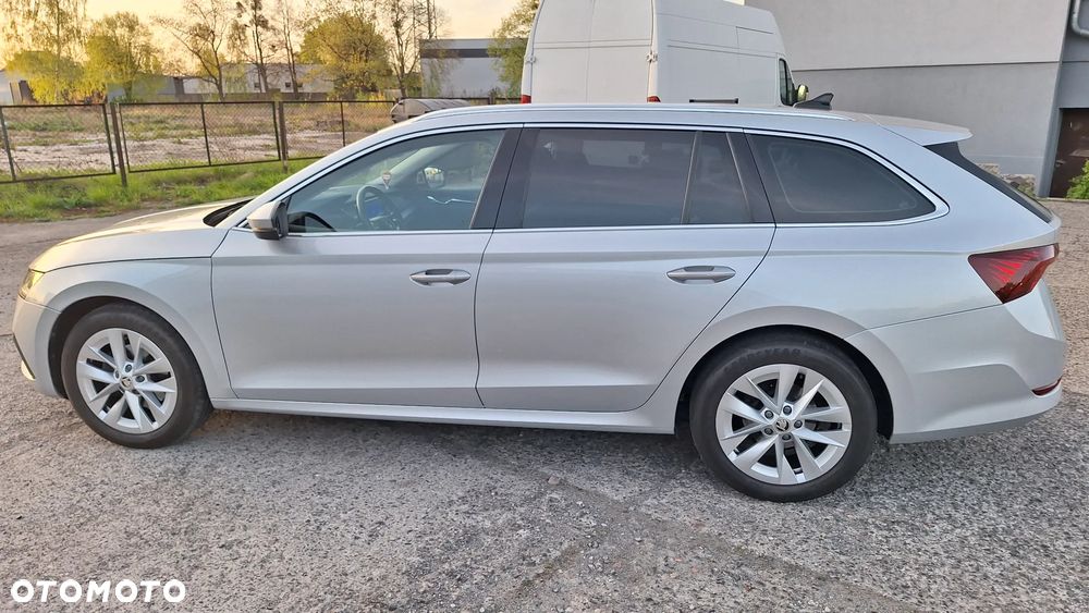 Skoda Octavia 2.0 TDI DSG Exclusive - 11