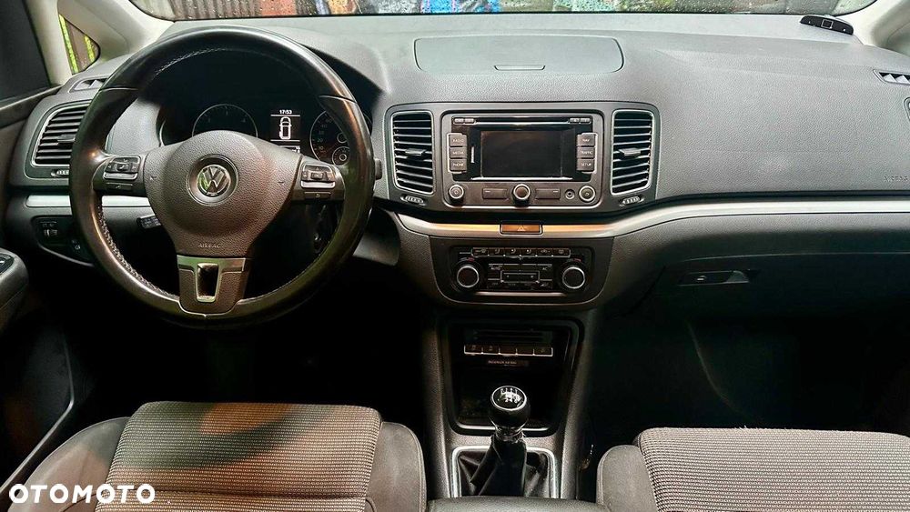 Volkswagen Sharan - 5