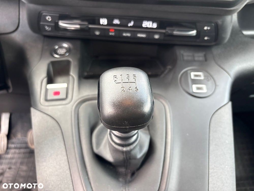 Peugeot Rifter - 20
