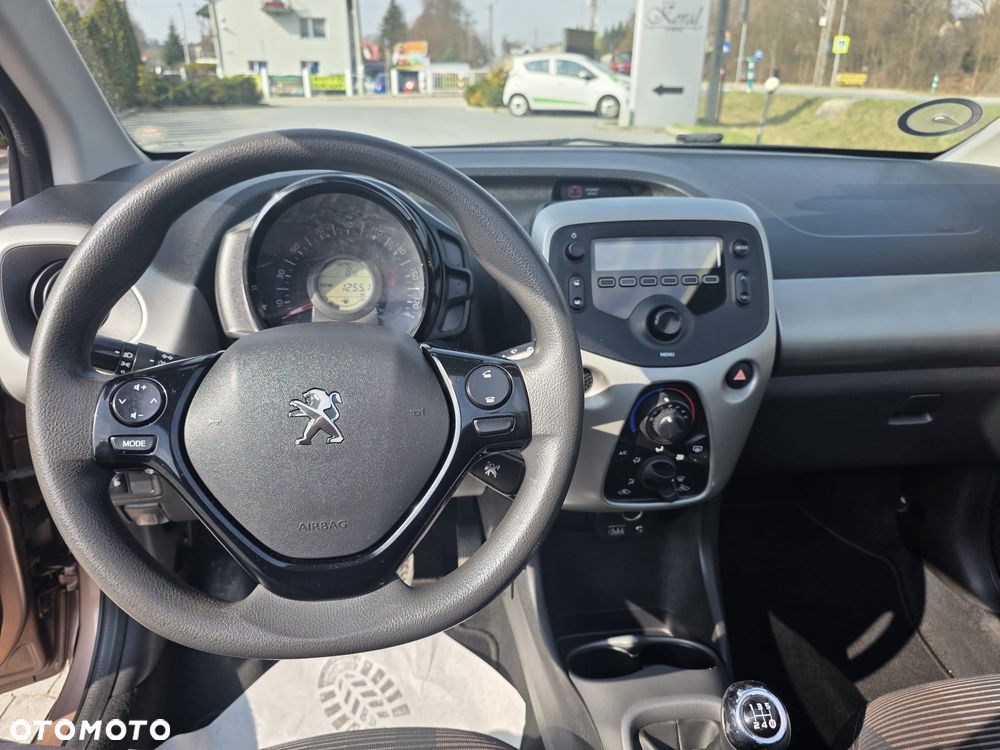 Peugeot 108 - 16