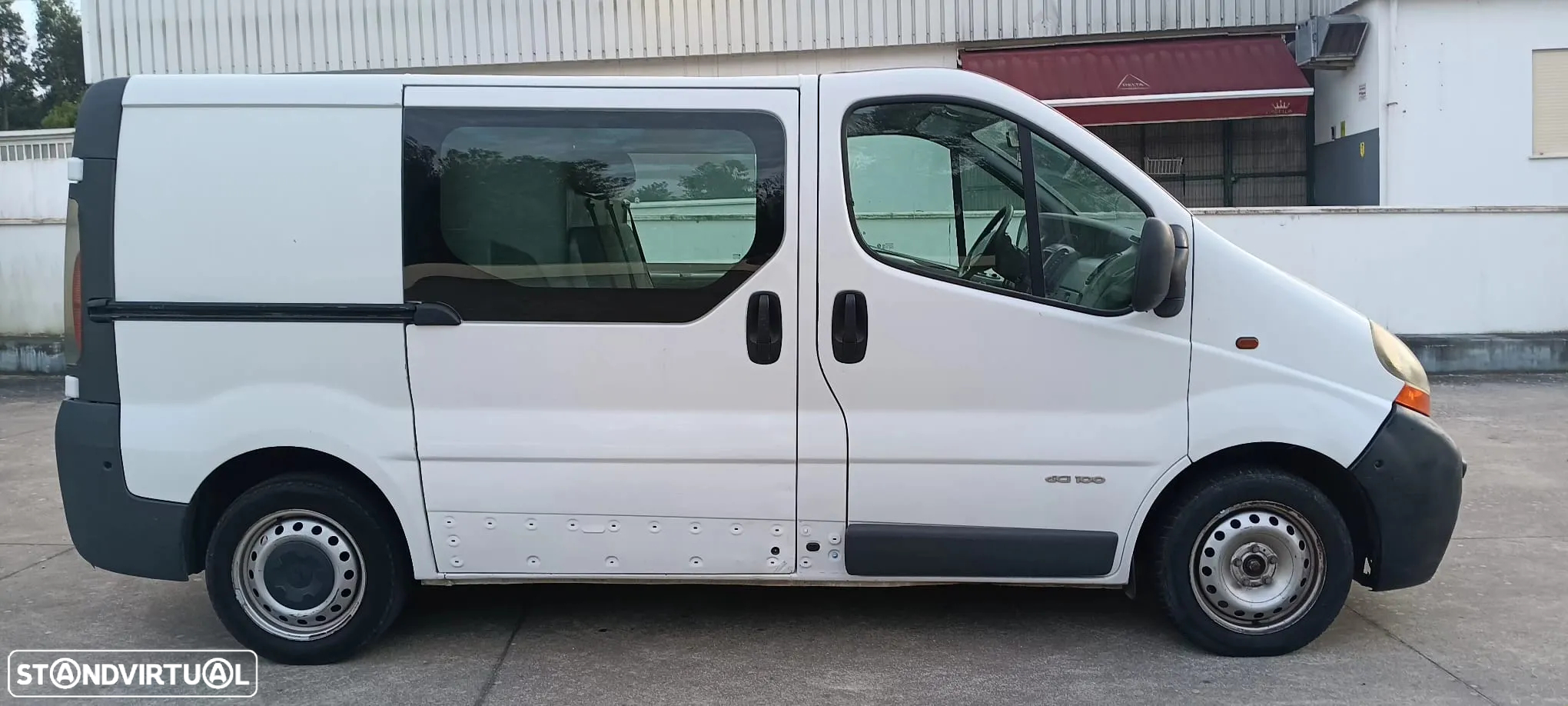 Renault TRAFIC 1.9 DCi 6 Lug + AC - 3