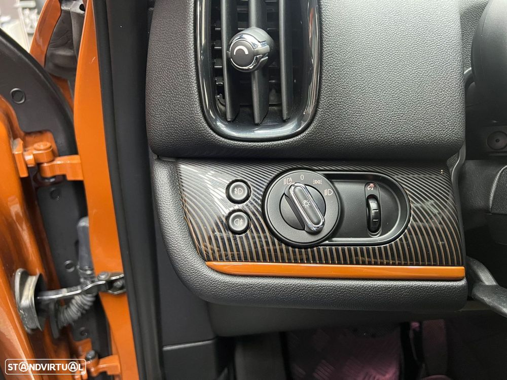 MINI Countryman Cooper SE ALL4 Auto - 21