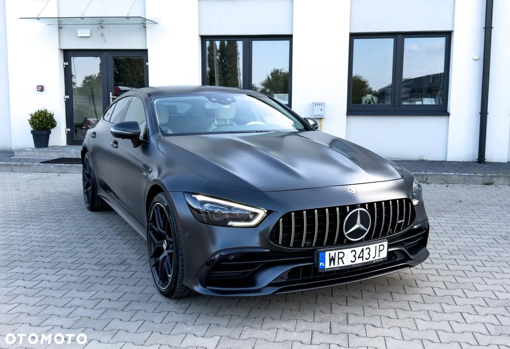 Mercedes-Benz AMG GT 43 4-Matic+ - 2