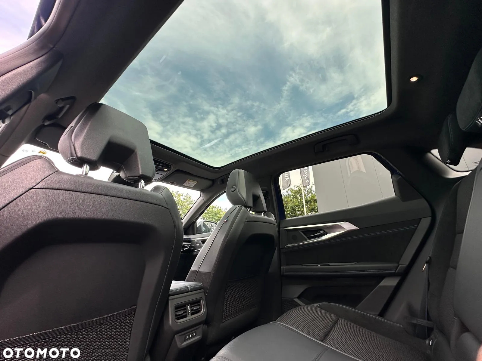 Renault Austral 1.2 E-Tech Full Hybrid 200 Iconic esprit Alpine MMT - 31