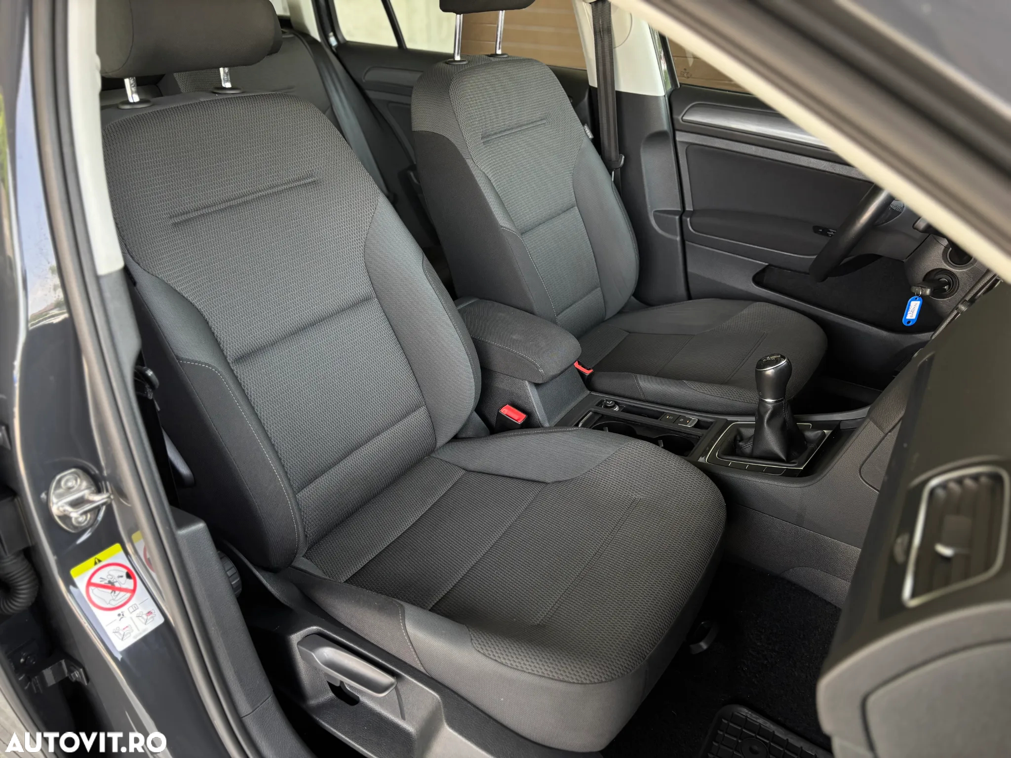 Volkswagen Golf 1.6 TDI Trendline - 14