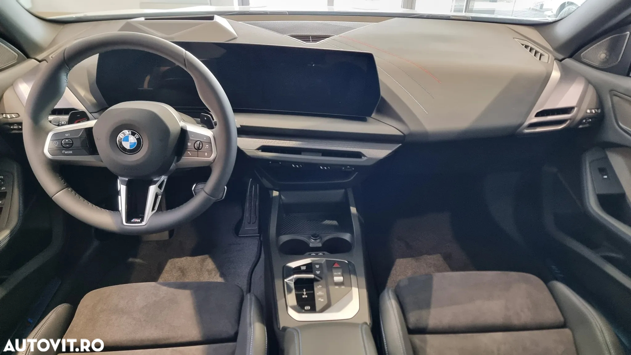 BMW Seria 2 220 AT MHEV - 8
