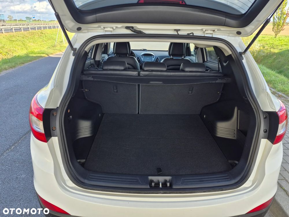Hyundai ix35 - 12