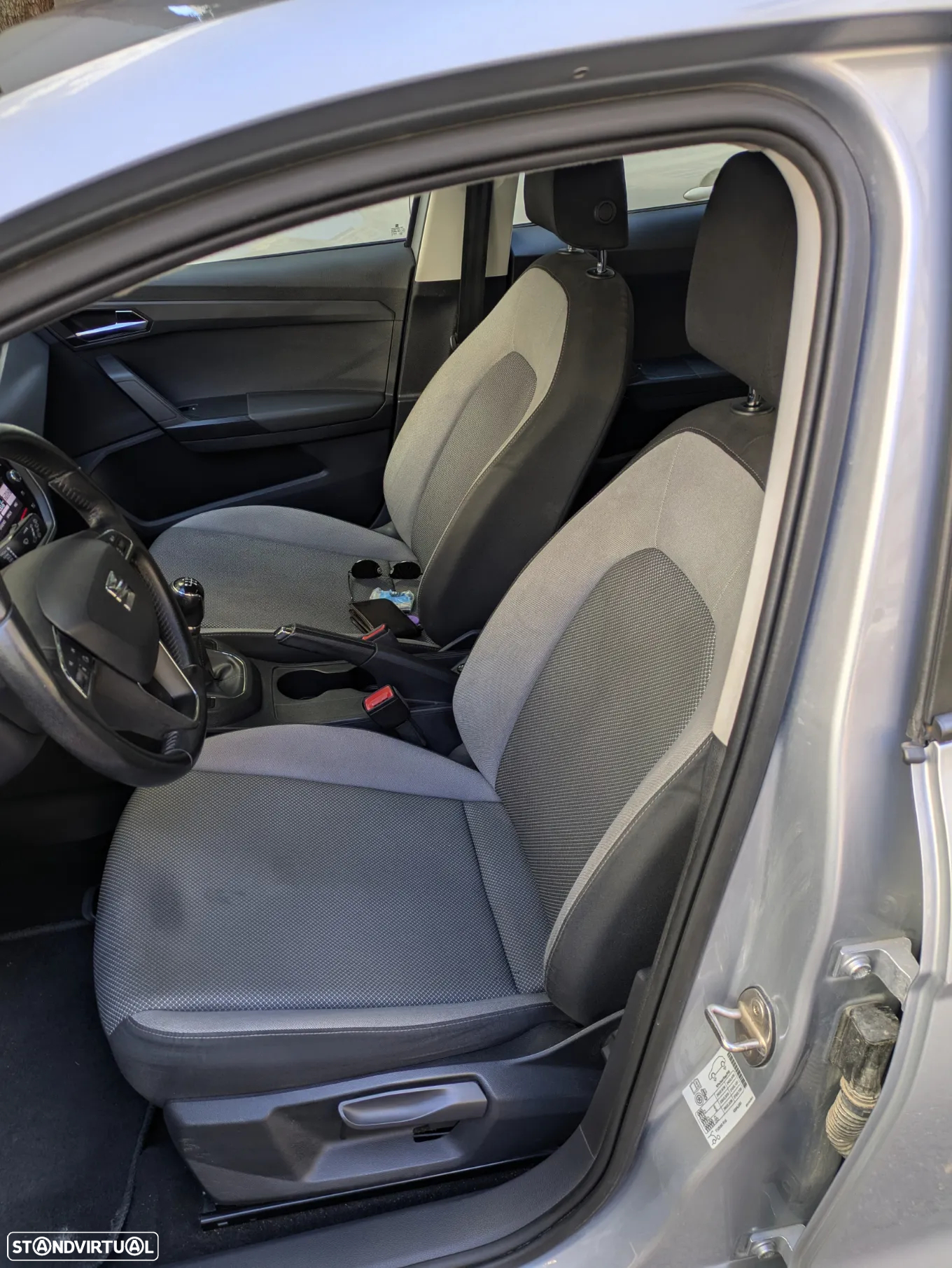 SEAT Ibiza 1.0 Reference - 21